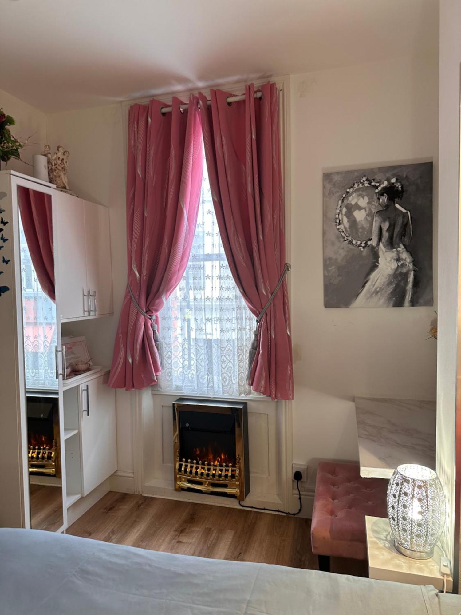 Maria Apartment London Bagian luar foto